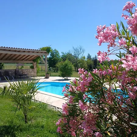 Domaine De Flore - Le Quercy Летний дом