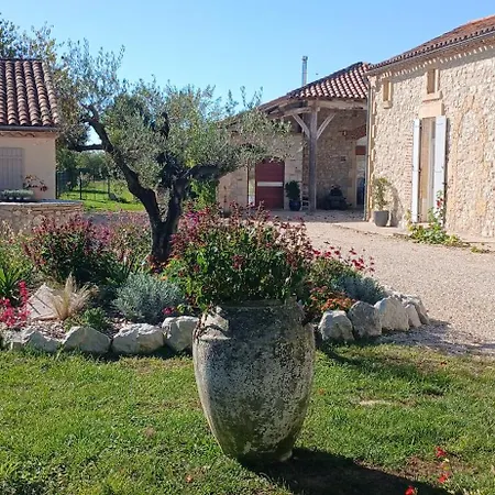 منزل ريفي Domaine De Flore - Le Quercy *